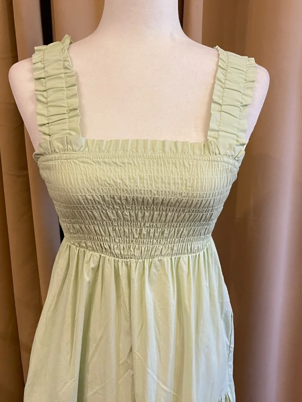 Abercrombie & Fitch Light Green Smocked Ruffled Tiered Maxi Dress Size XXS